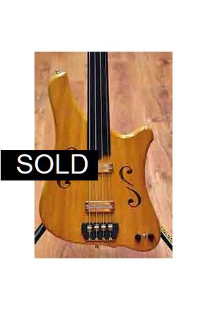 Safran Fretless 4 Safran Fretless 4